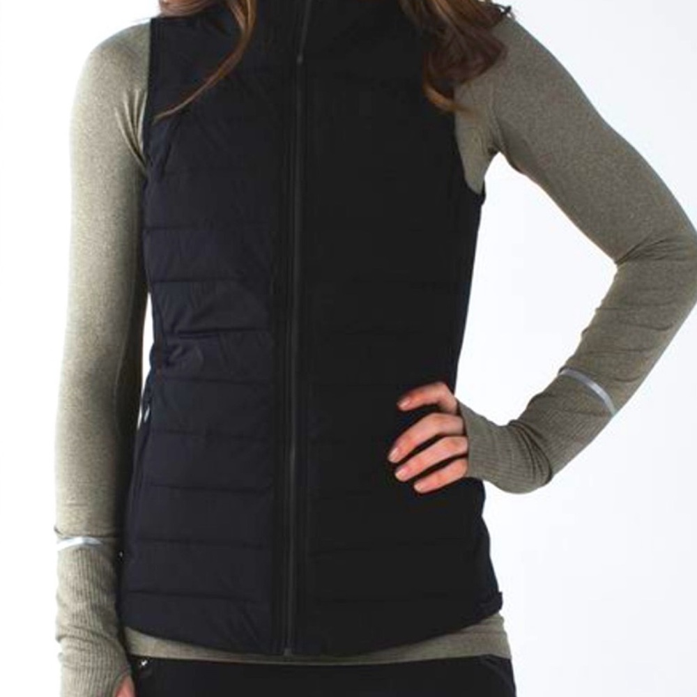 ✨ Lululemon Black Down Vest - Size 6 ✨